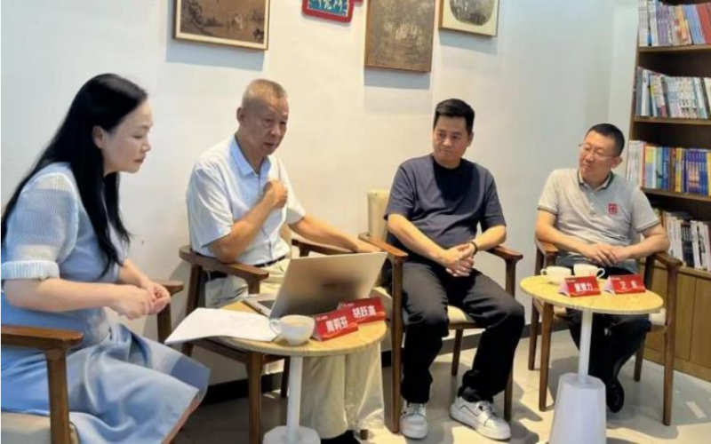 榮程新智研究院發(fā)起榮羲書院研討會，聚焦鄉(xiāng)村振興的工匠力量